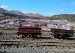 old-wagons-2701990_640