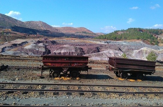 old-wagons-2701990_640