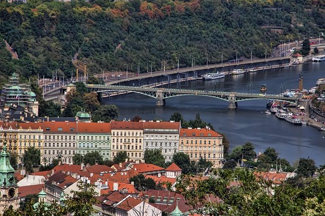 peter89ba-prague-3584144_640