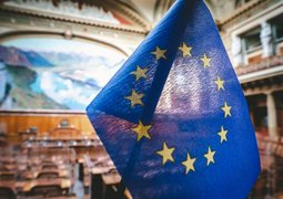 pexels-christian-wasserfallen-14125573-7327875