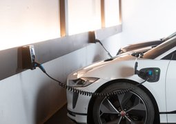 pexels-smart-me-ag-2155714756-34800677