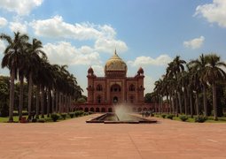 pexels-zulfikar-haidar-100709912-13751552
