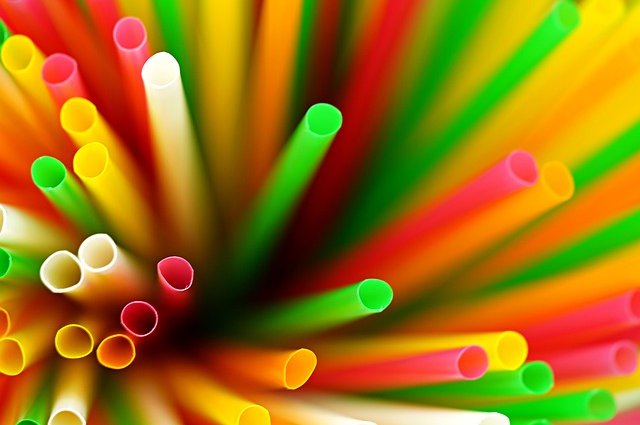 plastic-straw-gb219f54b3_640.jpg