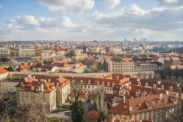 prague-gb9a8c059c_640