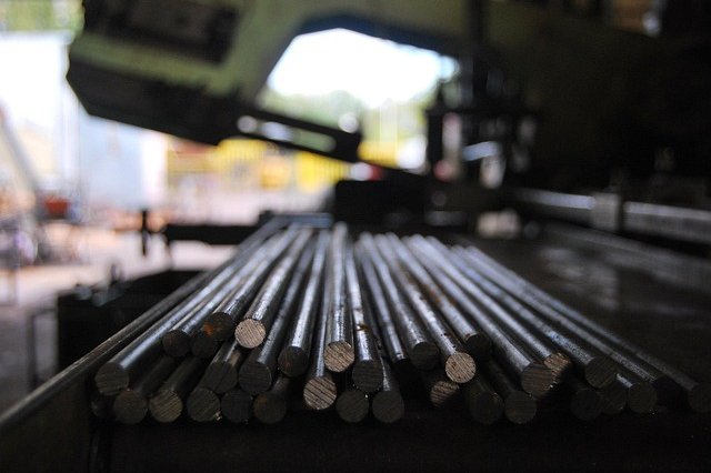 publicdomainpictures-metal-rod-72700_640