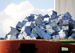 scrapyard-6547295_640