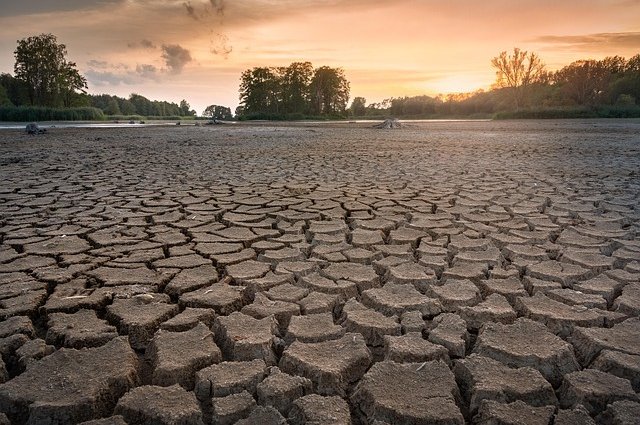 seaq68-dryness-3618653_640