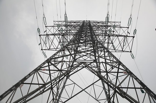 teeyoun-power-grid-1276359_640