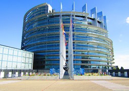 the-european-parliament-in-strasbourg-5180608_640.jpg
