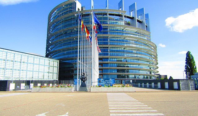 the-european-parliament-in-strasbourg-g2e64101e3_640.jpg