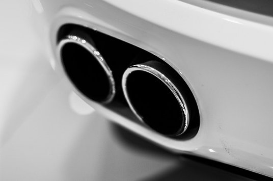 toby_parsons-audi-r8-3169351_640