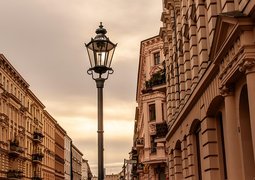 wal_172619-buildings-8217275_640