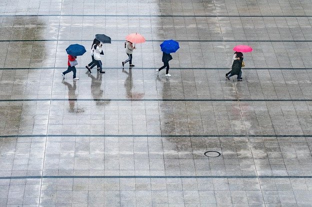 wal_172619-rain-7995866_640