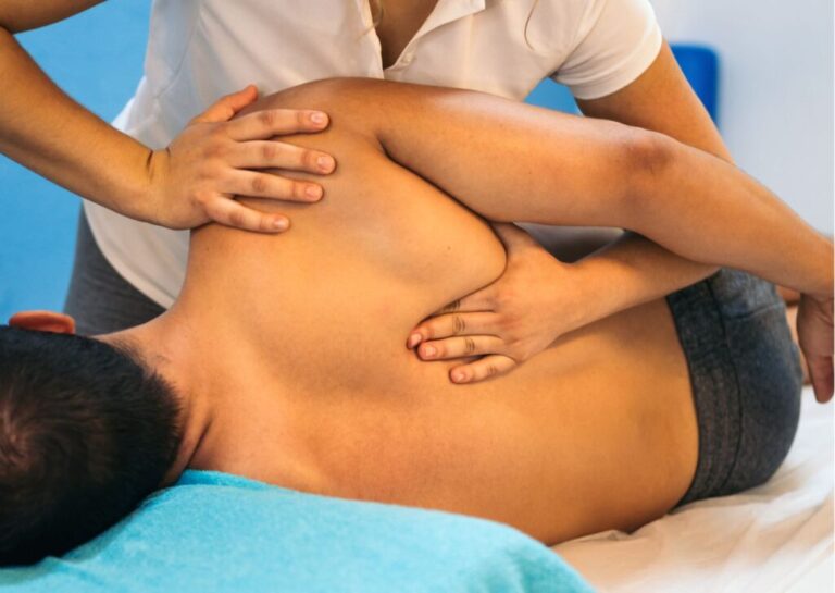 Dolor muscular y sobrecarga: soluciones con masaje terapéutico