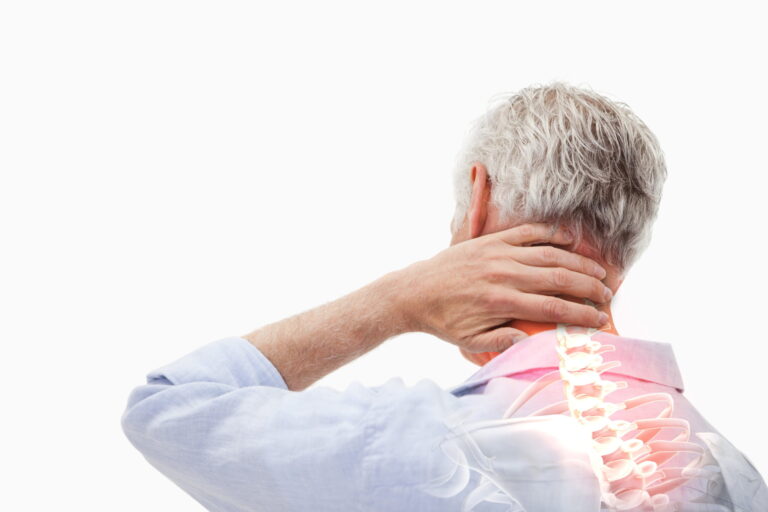 Migrañas y tensión en el cuello: cuándo la osteopatía puede complementar tu tratamiento