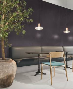 Immagine ambiente Restaurant, Commerciale, realizzato con piastrelle della collezione: Res Art
