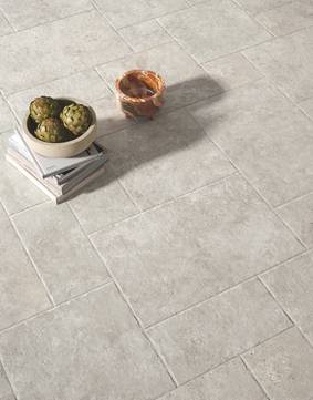 Immagine ambiente Kitchen, Living, realizzato con piastrelle della collezione: Royal Travertino