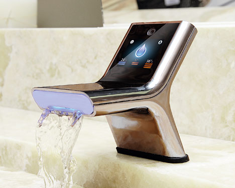 SmartFaucet – миникомпьютер для ванной комнаты.