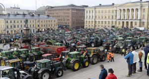 Неудавшимся маршем тракторов на столицу фермерам удалось привлечь внимание к своим проблемам