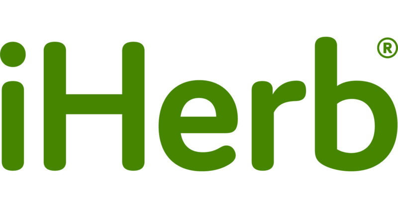 iHerb, сделавшая заказ товаров для здоровья простым и доступным, отмечает свое 26-летие