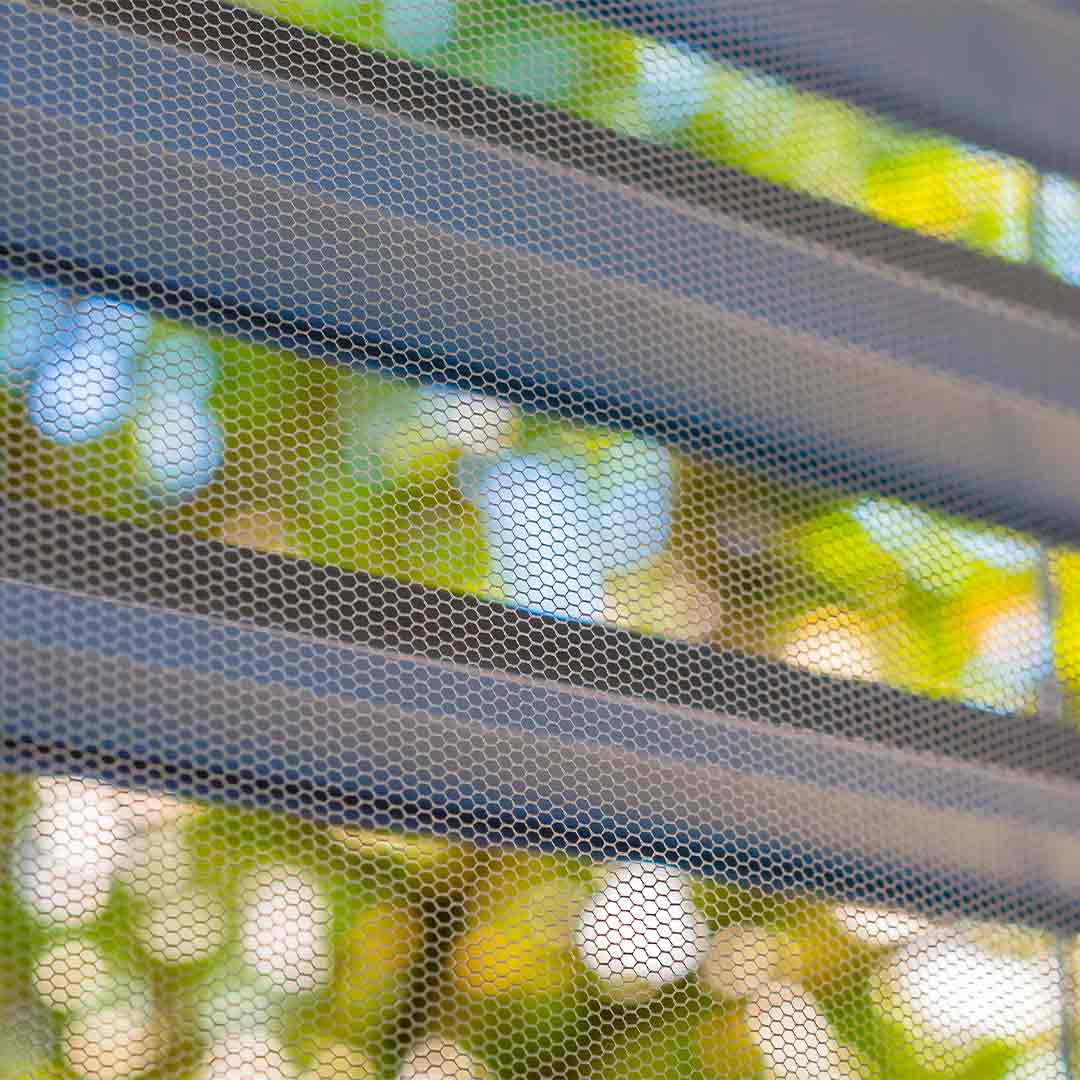 איך לבחור נכון רשת נגד יתושים לבית?