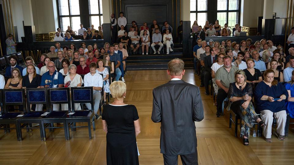 Slavnostní předávání diplomů absolventům Jahodovky