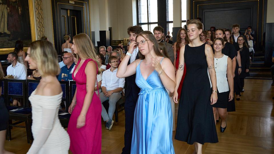 Slavnostní předávání diplomů absolventům Jahodovky