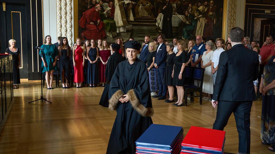 Slavnostní předávání diplomů absolventům Jahodovky