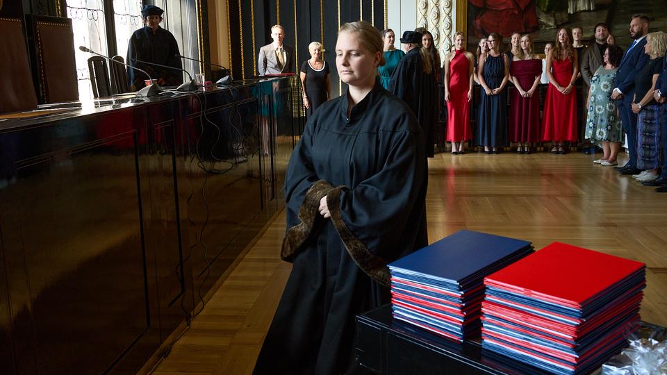 Slavnostní předávání diplomů absolventům Jahodovky