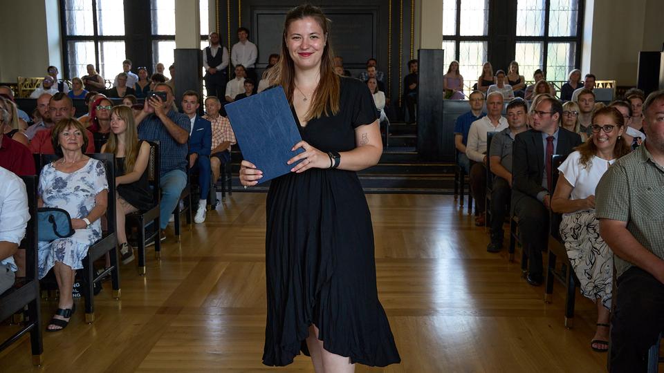 Slavnostní předávání diplomů absolventům Jahodovky