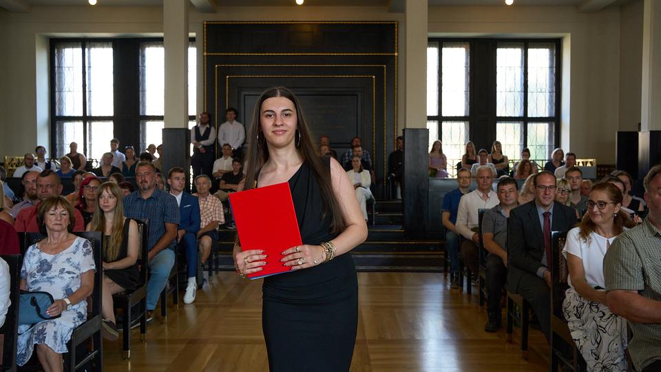 Slavnostní předávání diplomů absolventům Jahodovky