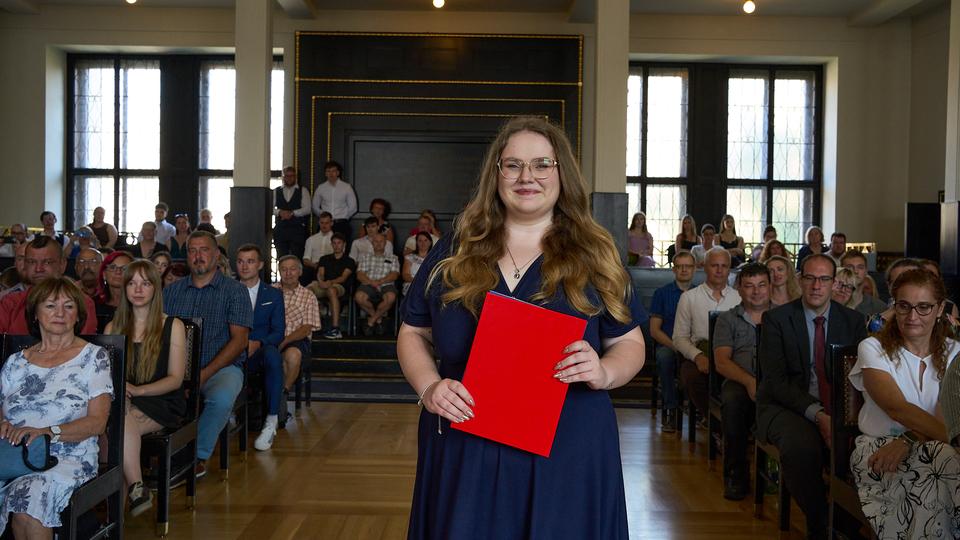 Slavnostní předávání diplomů absolventům Jahodovky