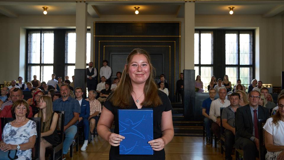 Slavnostní předávání diplomů absolventům Jahodovky