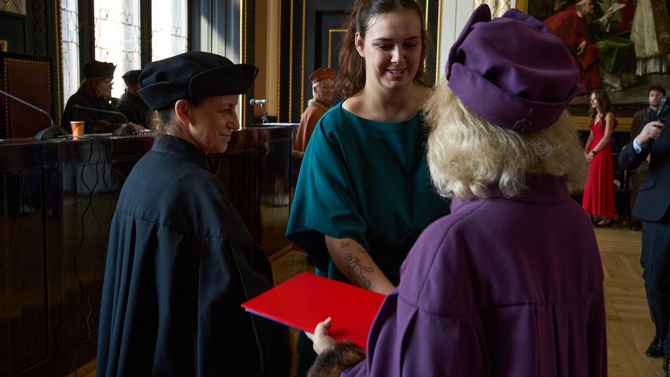 Slavnostní předávání diplomů absolventům Jahodovky