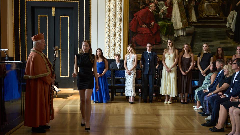 Slavnostní předávání diplomů absolventům Jahodovky