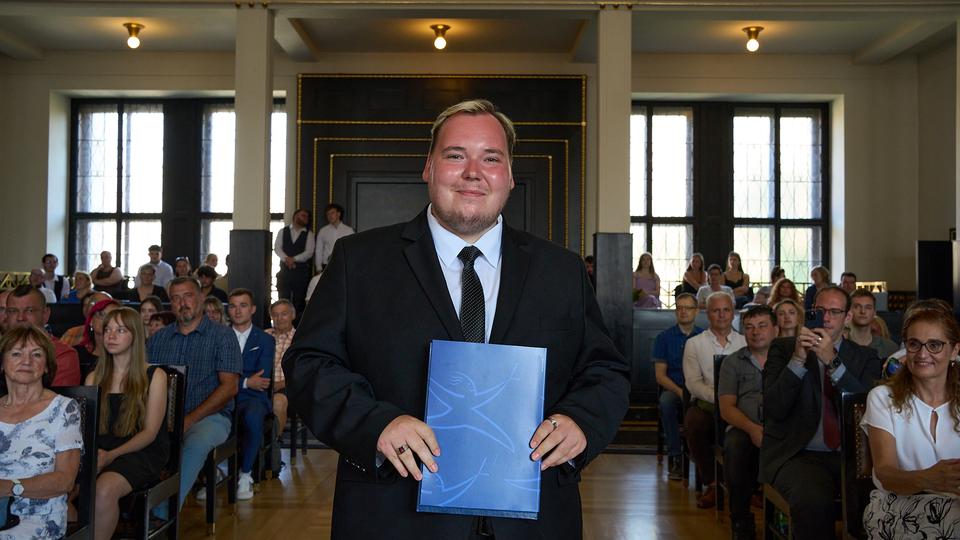 Slavnostní předávání diplomů absolventům Jahodovky