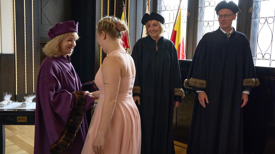 Slavnostní předávání diplomů absolventům Jahodovky