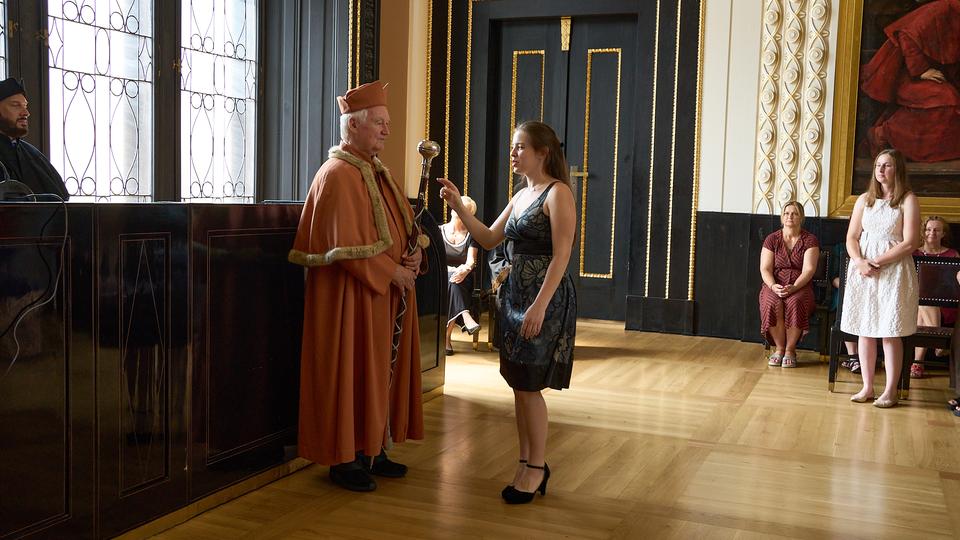 Slavnostní předávání diplomů absolventům Jahodovky