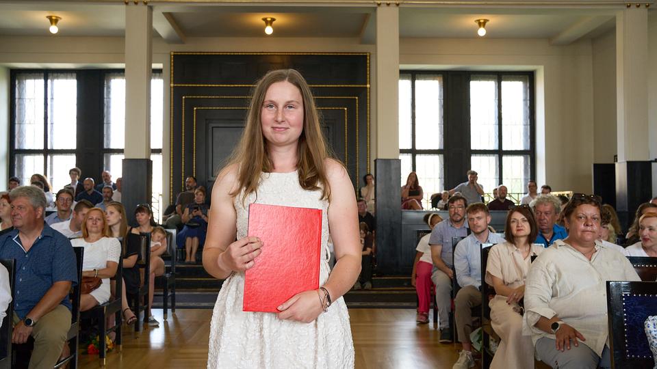 Slavnostní předávání diplomů absolventům Jahodovky