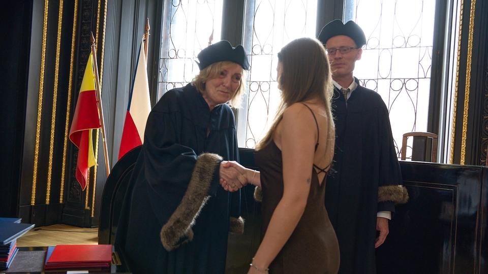 Slavnostní předávání diplomů absolventům Jahodovky