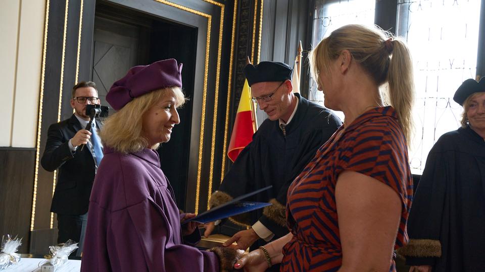 Slavnostní předávání diplomů absolventům Jahodovky