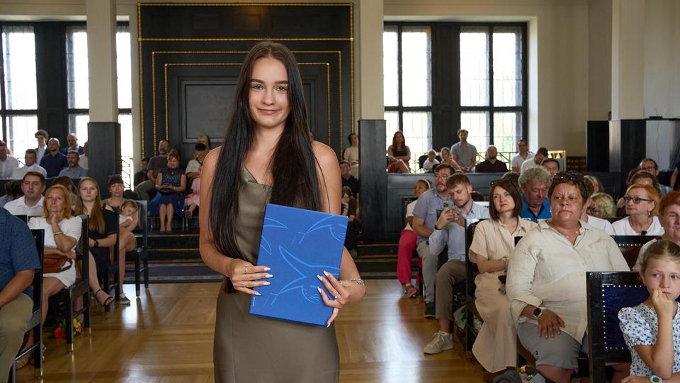 Slavnostní předávání diplomů absolventům Jahodovky