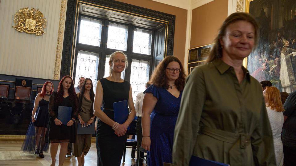 Slavnostní předávání diplomů absolventům Jahodovky