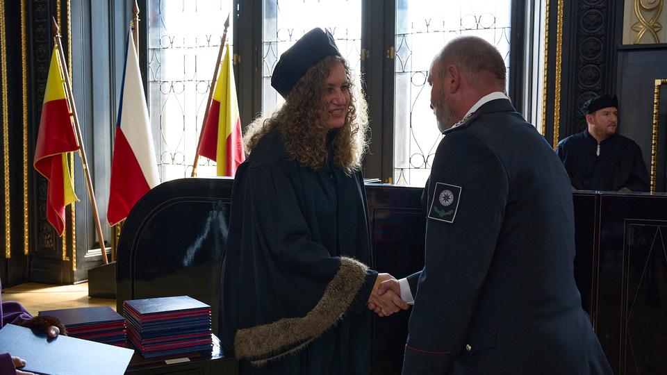 Slavnostní předávání diplomů absolventům Jahodovky