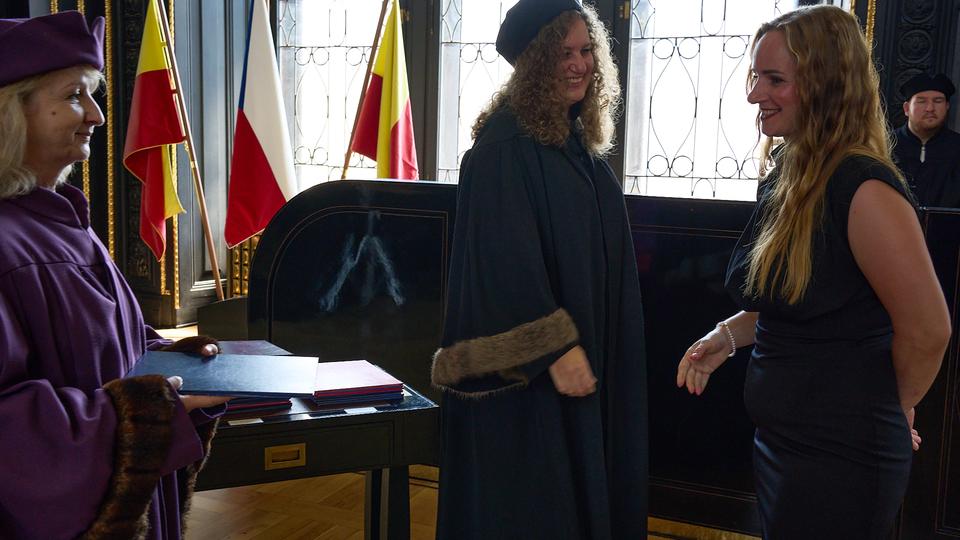 Slavnostní předávání diplomů absolventům Jahodovky