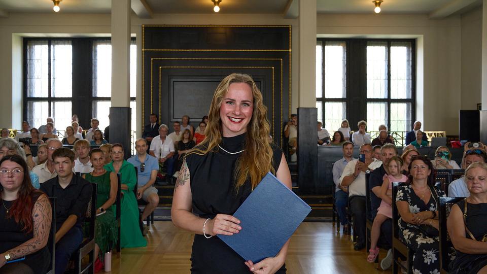 Slavnostní předávání diplomů absolventům Jahodovky