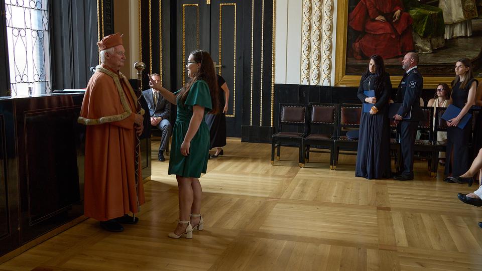 Slavnostní předávání diplomů absolventům Jahodovky