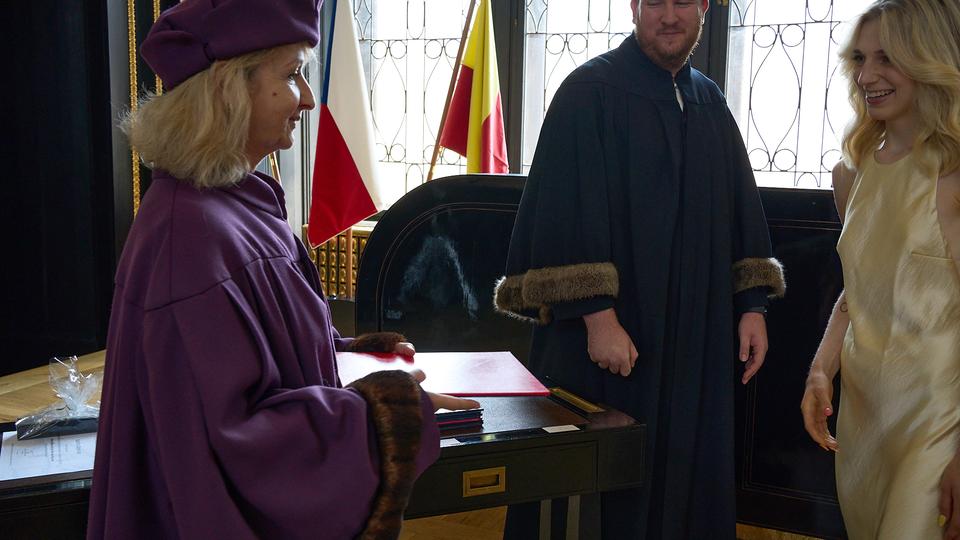 Slavnostní předávání diplomů absolventům Jahodovky
