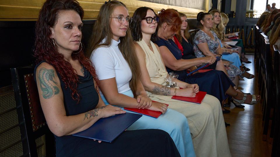 Slavnostní předávání diplomů absolventům Jahodovky