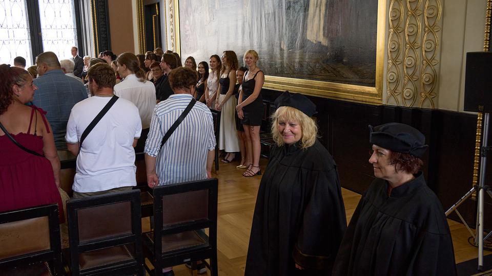 Slavnostní předávání diplomů absolventům Jahodovky